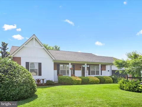 Exterior - 16869 Randor Dr, Milton, DE 19968 photo 3 of 19