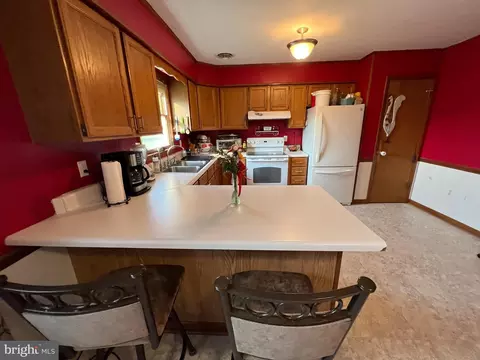 Kitchen - 34788 Susan Beach Rd, Laurel, DE 19956 photo 3 of 3