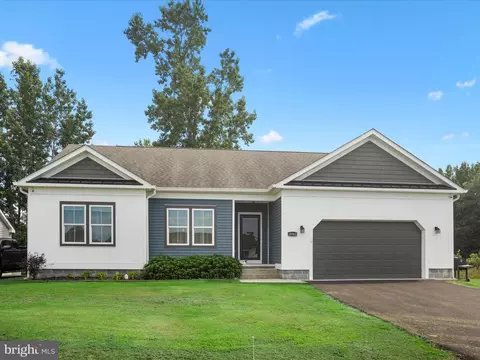 18362 Pin Oak St, Ellendale, DE 19941