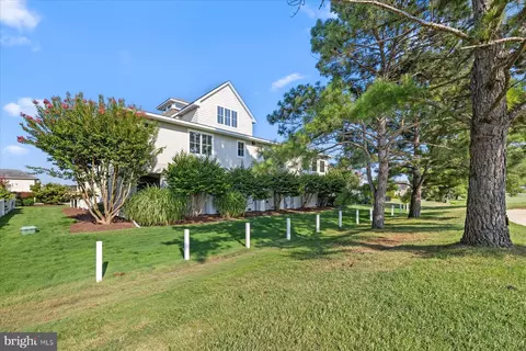 Exterior - 156 E Side Dr, Rehoboth Beach, DE 19971 photo 17 of 26