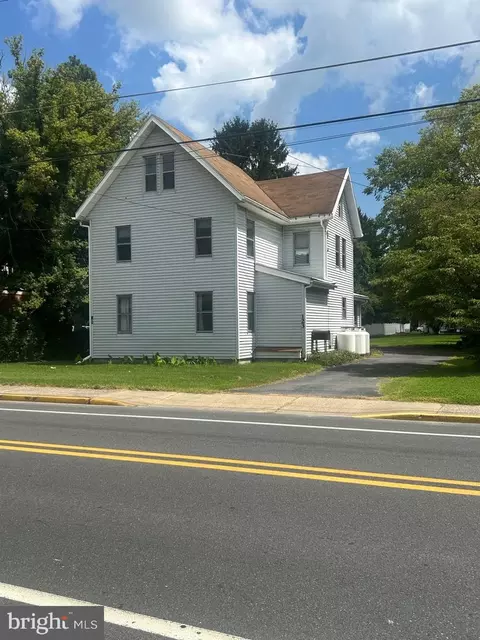 123 S Bedford St, Georgetown, DE 19947