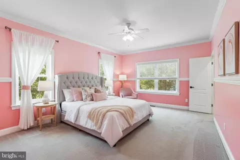 Bedroom - 33015 Forest Knoll Dr, Laurel, DE 19956 photo 2 of 10
