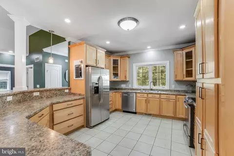 Kitchen - 33015 Forest Knoll Dr, Laurel, DE 19956 photo 1 of 3