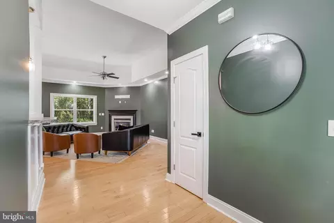 Entry Way - 33015 Forest Knoll Dr, Laurel, DE 19956 photo 2 of 8