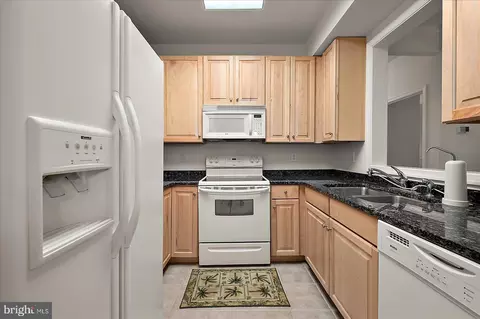 Kitchen - 30611 Cedar Neck Rd #2107, Ocean View, DE 19970 photo 2 of 3
