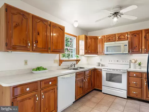 Kitchen - 417 Jackie Dr, Ocean View, DE 19970 photo 1 of 6