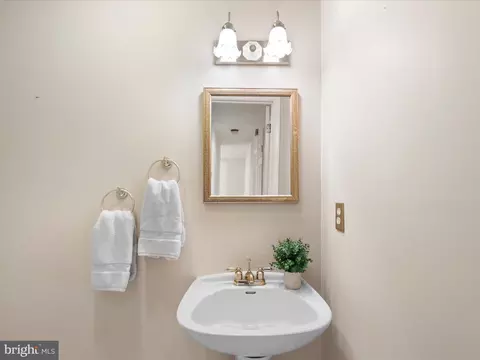 Bath - 417 Jackie Dr, Ocean View, DE 19970 photo 1 of 3