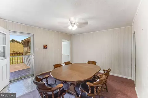 Dining - 203 E 7th St, Seaford, DE 19973 photo 2 of 2