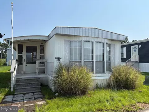 38354 Squirrel Rd #19312, Ocean View, DE 19970