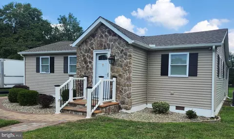 18601 Johnson Rd, Lincoln, DE 19960