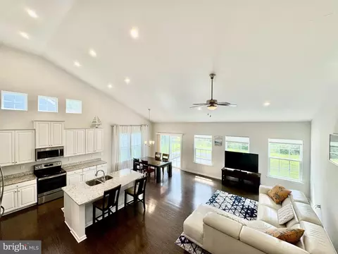 38446 Velta Dr, Ocean View, DE 19970 photo 6