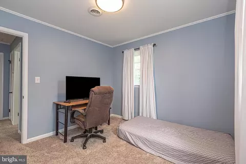 Bedroom - 32007 Stone Ln, Dagsboro, DE 19939 photo 5 of 7