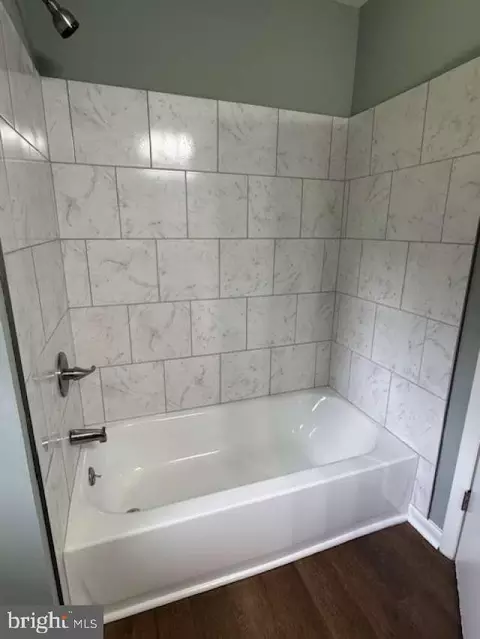 Bath - 29405 Edgewood Ave, Laurel, DE 19956 photo 1 of 1