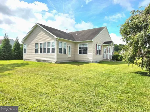 22494 Lakeshore Dr, Georgetown, DE 19947 photo 4