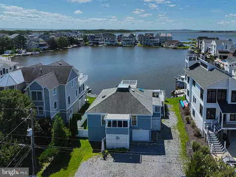 35267 Hassell Ave, Bethany Beach, DE 19930 photo 4