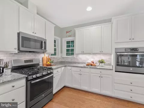 Kitchen - 303 Valley Rd, Milton, DE 19968 photo 5 of 5