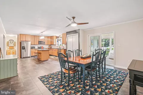 Dining - 29898 W Mill Run, Milton, DE 19968 photo 1 of 2