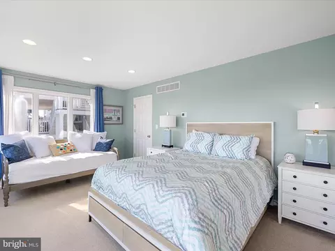 Bedroom - 10 S Shore Dr, Bethany Beach, DE 19930 photo 9 of 11