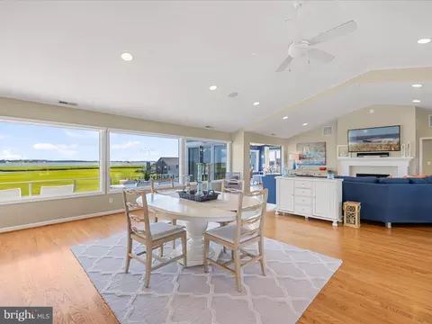 Dining - 10 S Shore Dr, Bethany Beach, DE 19930 photo 2 of 5