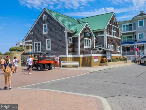 Exterior - 10 S Shore Dr, Bethany Beach, DE 19930 photo 21 of 24
