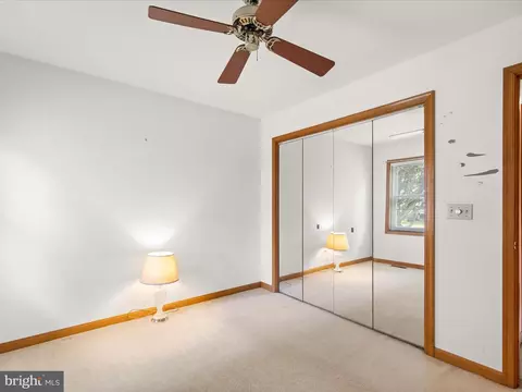 Bedroom - 128 Hollywood Dr, Ocean View, DE 19970 photo 6 of 10