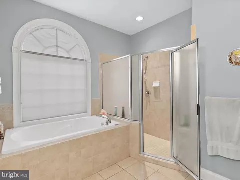 Bath - 1 Seagrass Ln, Ocean View, DE 19970 photo 2 of 5