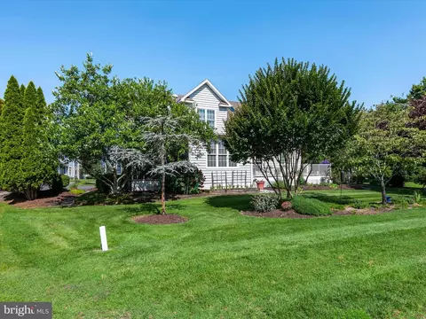 Exterior - 1 Seagrass Ln, Ocean View, DE 19970 photo 8 of 11