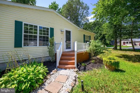 27679 Avalon Dr, Georgetown, DE 19947