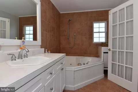 Bath - 30613 Cove Rd #50, Ocean View, DE 19970 photo 1 of 4
