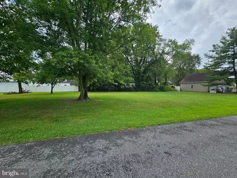 lot B Strawberry Ln, Selbyville, DE 19975