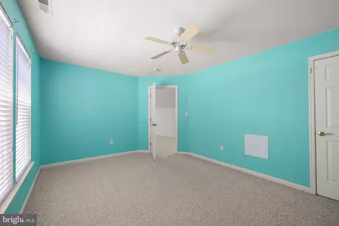 Bedroom - 8 Bay Pine Dr, Ocean View, DE 19970 photo 6 of 6