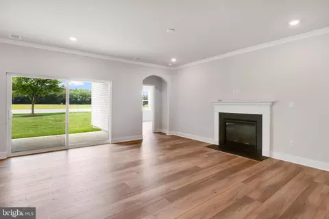 Living - 207 Mariners Cir, Milton, DE 19968 photo 1 of 4