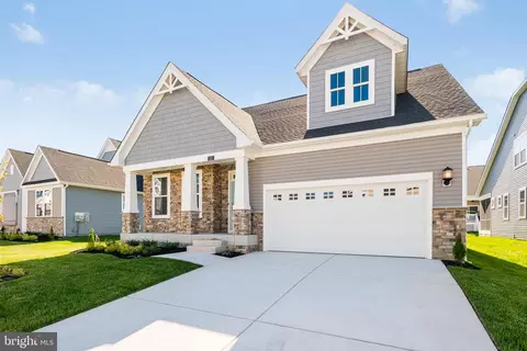 Exterior - 201 Mariners Cir, Milton, DE 19968 photo 3 of 7