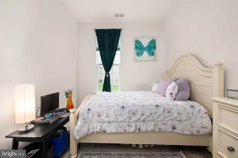 Bedroom - 8 Harlequin Loop, Bridgeville, DE 19933 photo 7 of 8