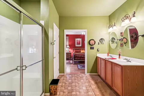 Entry Way - 9 Brighton St, Ocean View, DE 19970 photo 6 of 9