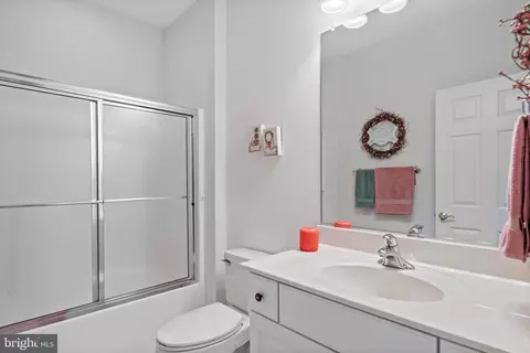 Bath - 39 Frankenberry Dr, Georgetown, DE 19947 photo 3 of 3