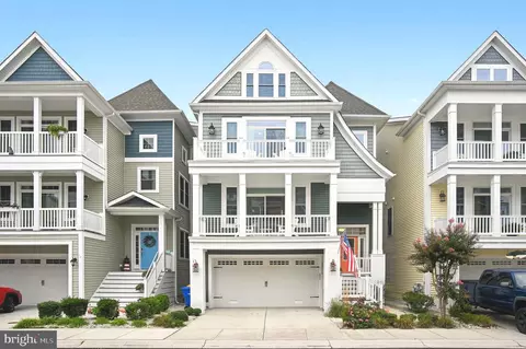 38319 Canal St, Ocean View, DE 19970