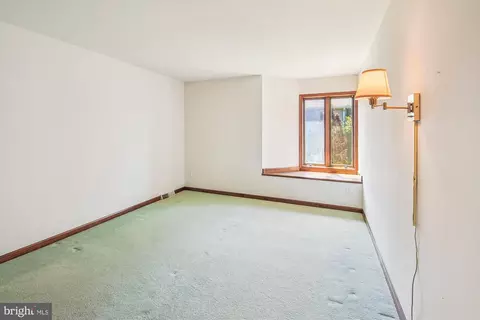 Bedroom - 16 Glade Cir E, Rehoboth Beach, DE 19971 photo 5 of 14