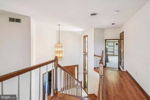 Entry Way - 16 Glade Cir E, Rehoboth Beach, DE 19971 photo 4 of 5