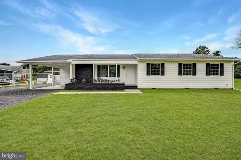 212 Lewis Dr, Laurel, DE 19956