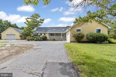203 Heronwood Ln, Milton, DE 19968