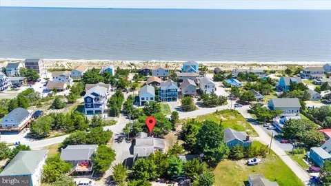 705 N Bay Shore Dr, Milton, DE 19968