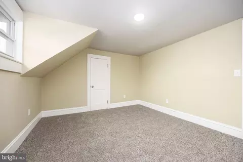 Bedroom - 28552 Seaford Rd, Laurel, DE 19956 photo 6 of 7