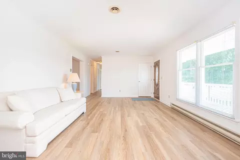 38241 Marlington Rd, Ocean View, DE 19970 photo 5