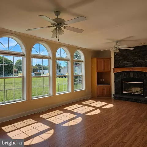 36728 Baltimore Ave, Ocean View, DE 19970 photo 11