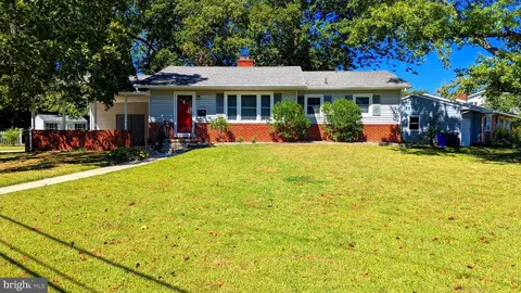 300 N Porter St, Seaford, DE 19973