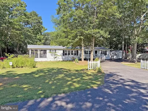 33280 Sassafras Ct, Ocean View, DE 19970