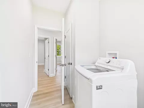 Entry Way - 20168 Shingle Point Rd, Georgetown, DE 19947 photo 5 of 6