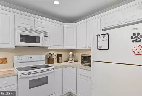 30413 Cedar Neck Rd #206, Ocean View, DE 19970 photo 5