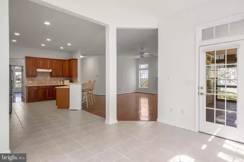Entry Way - 30 Aintree Dr, Lewes, DE 19958 photo 4 of 9